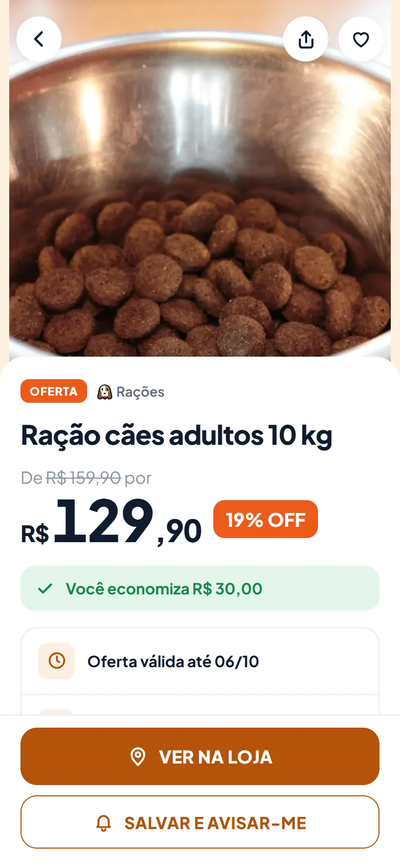 Página de uma oferta de ração para cães com preço, desconto e o botão Salvar e avisar-me